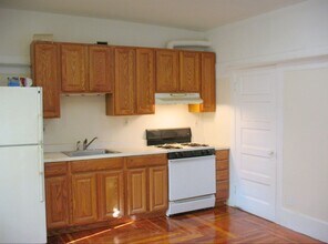 2428 McGee Ave in Berkeley, CA - Building Photo - Building Photo