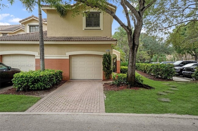 property at 4101 Forest Dr