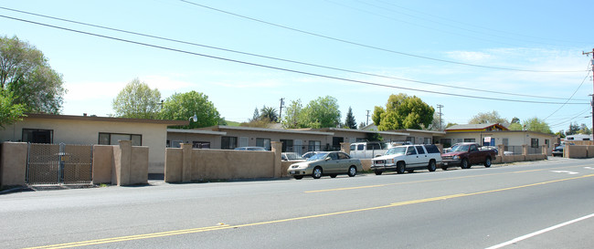 3900-3910 Pacheco Blvd in Martinez, CA - Building Photo - Building Photo