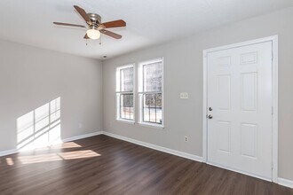 1805 Fox Hollow Dr in Raleigh, NC - Building Photo - Building Photo