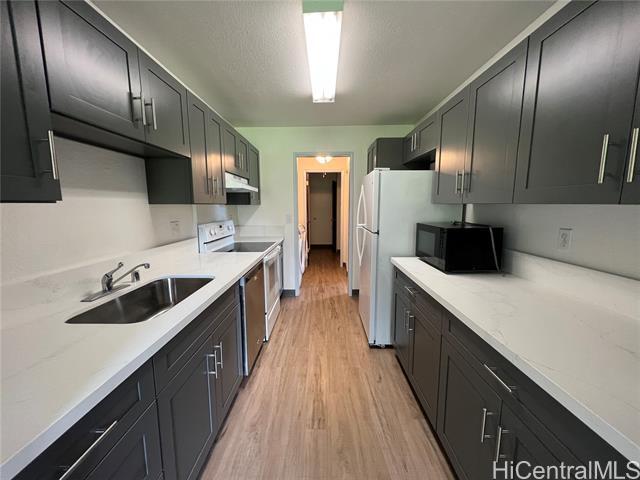 property at 2069 California Ave