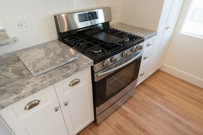 1167 Bellevue Ave in Los Angeles, CA - Building Photo - Building Photo