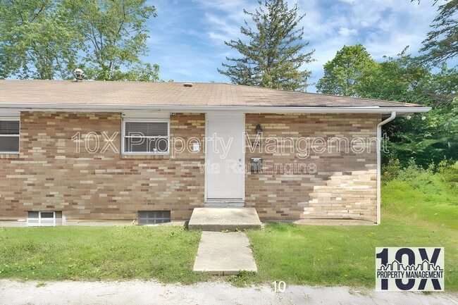 property at 1729 Elaine Rd