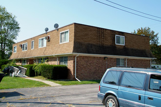 50 Jean St in Yale, MI - Building Photo - Building Photo