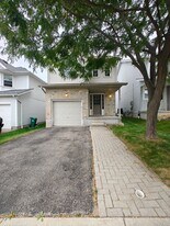 619 Royal Fern St in Waterloo, ON - Building Photo