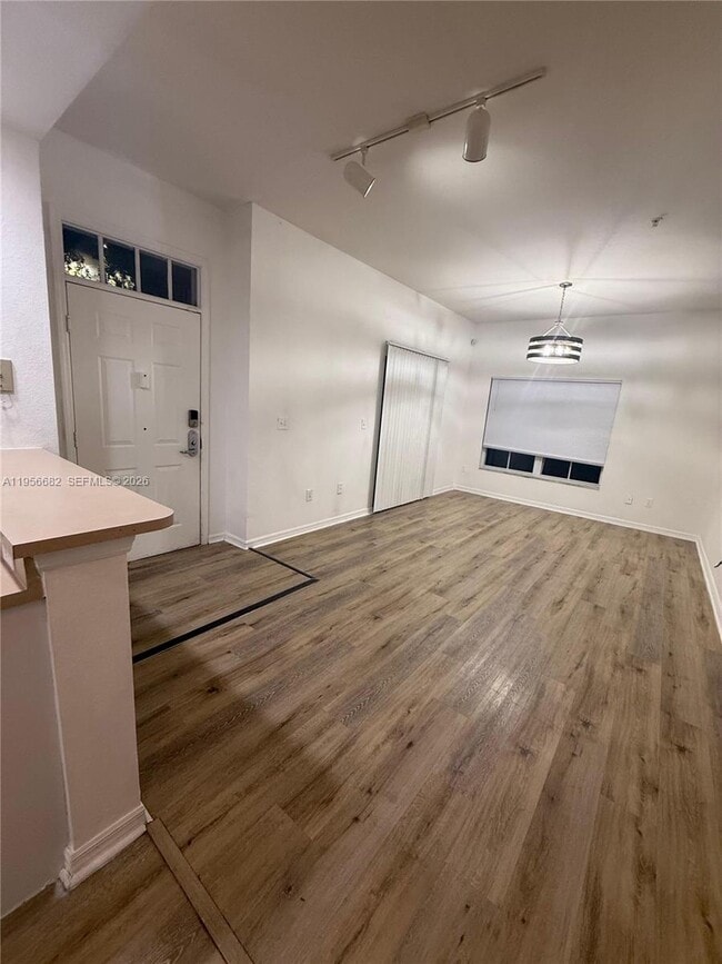 4003 Santa Maria Dr in Kissimmee, FL - Building Photo - Building Photo