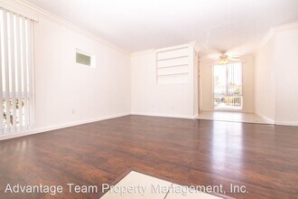 4012 Mississippi St-Unit -#10 in San Diego, CA - Foto de edificio - Building Photo