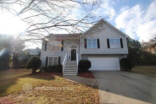 319 Chesapeake Ridge in Woodstock, GA - Building Photo