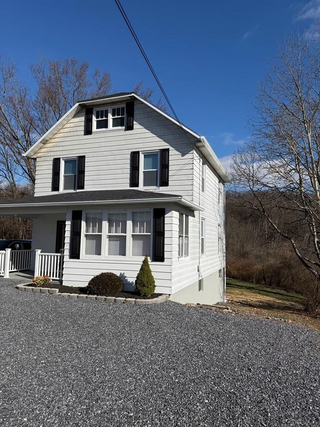 1727 Scalp Ave in Johnstown, PA - Building Photo - Building Photo