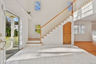 53 Midbrook Ln in Greenwich, CT - Building Photo - Building Photo