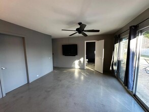 2353 E Powell Rd in Palm Springs, CA - Building Photo - Building Photo