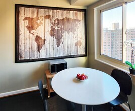 4201 Cathedral Ave NW, Unit 1019W in Washington, DC - Building Photo - Building Photo