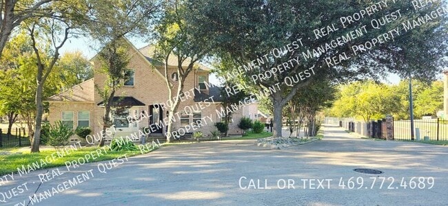2522 Waterstone Dr in Cedar Hill, TX - Building Photo - Building Photo