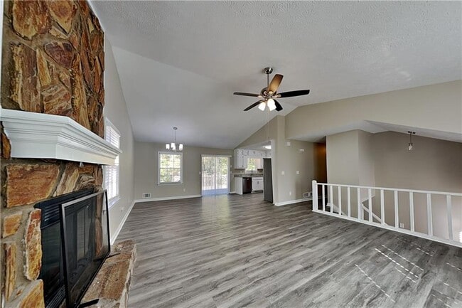 166 Kelly Ct in Dallas, GA - Building Photo - Building Photo