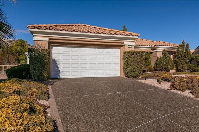 11016 Clarion Ln in Las Vegas, NV - Building Photo - Building Photo