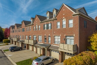 Springwater Park in Northville, MI - Building Photo - Building Photo