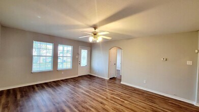 3112 Travis St in Greenville, TX - Building Photo - Building Photo