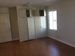 5264 Cahuenga Blvd, Unit 5264 in North Hollywood, CA - Building Photo - Building Photo
