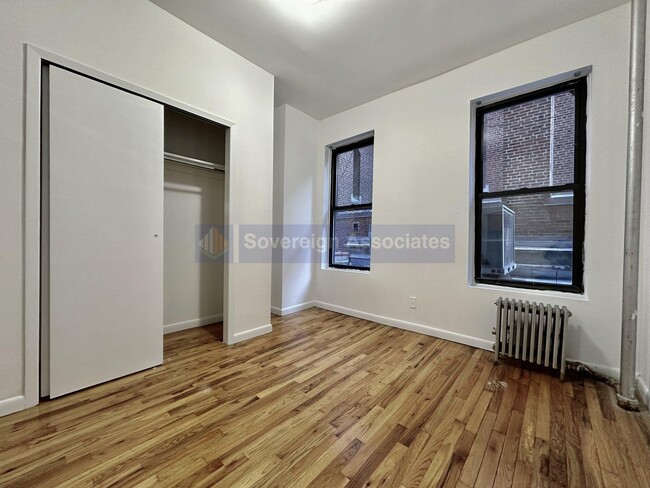 1270 1st Ave in New York, NY - Building Photo - Building Photo