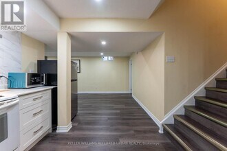 59 Moss Creek Blvd in Markham, ON - Building Photo - Building Photo