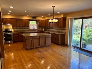 2120 Belvidere Line Dr in Elgin, IL - Building Photo - Building Photo