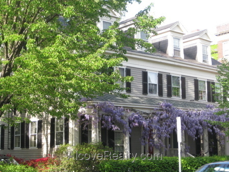 property at 20 Suffolk St