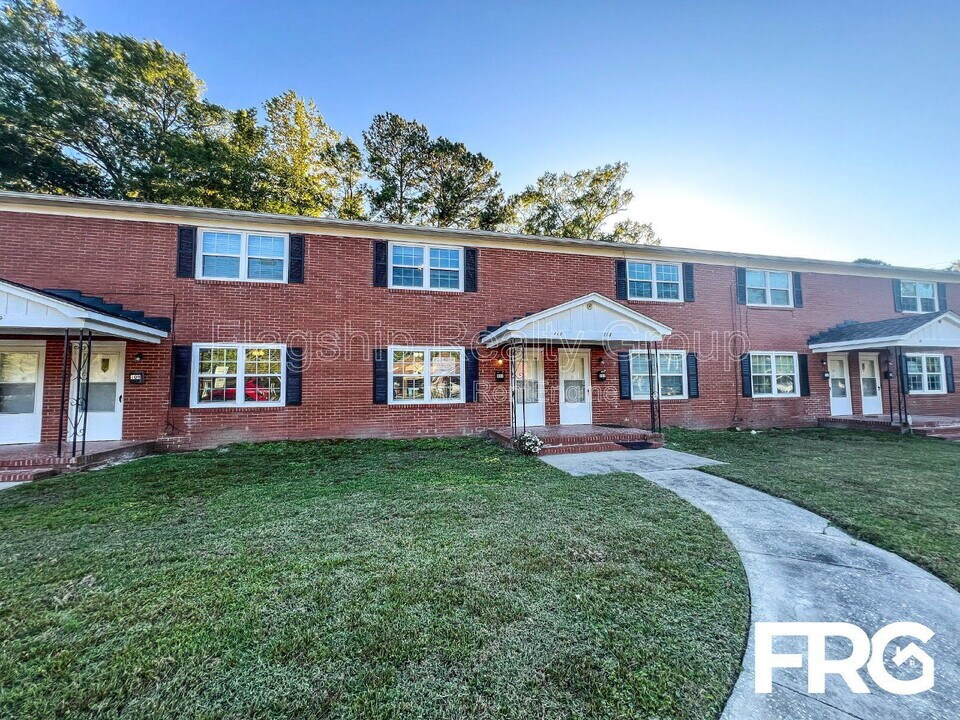 111 W 15th St in Washington, NC - Building Photo