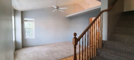 2175 N Bandtail Cir in Cedar City, UT - Foto de edificio - Building Photo