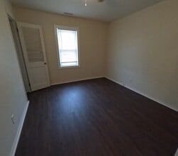 724 E Lawrence St in Mishawaka, IN - Building Photo - Building Photo