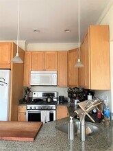30 Healey St, Unit 1 in Cambridge, MA - Building Photo - Building Photo