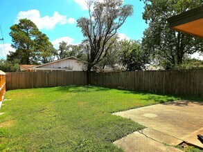 1546 Ramada Dr in Houston, TX - Building Photo - Building Photo