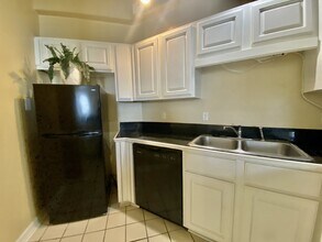 11550 Southfork Ave in Baton Rouge, LA - Building Photo - Building Photo