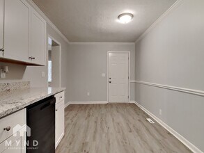 2180 Rockdale Dr NW in Conyers, GA - Building Photo - Building Photo