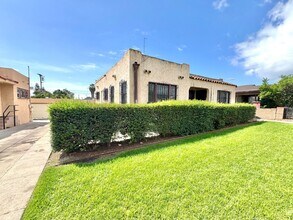 2084 1/2-3829 National Ave in San Diego, CA - Building Photo - Building Photo