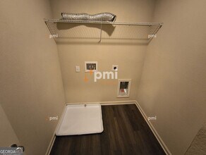 209 Oliver Dr in Locust Grove, GA - Building Photo - Building Photo