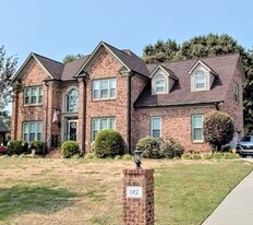 142 Cottontail Ln SE in Concord, NC - Building Photo