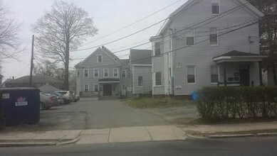 33 Clinton St in Framingham, MA - Building Photo - Building Photo