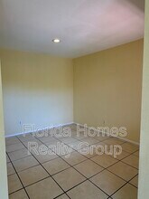 2905 Winkler Ave in Ft. Myers, FL - Building Photo - Building Photo