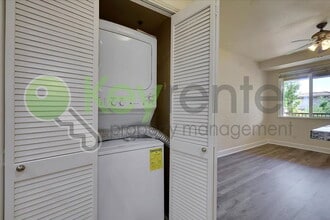1501 Secret Ravine Pkwy in Roseville, CA - Building Photo - Building Photo