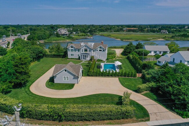 property at 115 Dune Rd