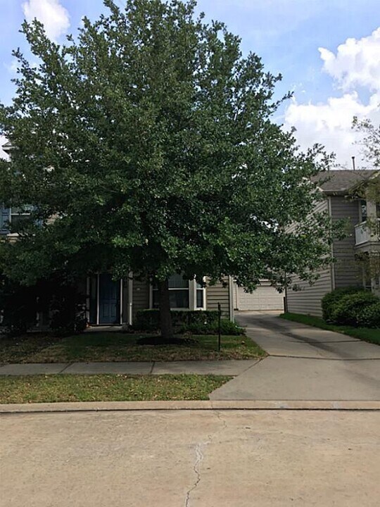 16730 Pine Castle Dr Photo