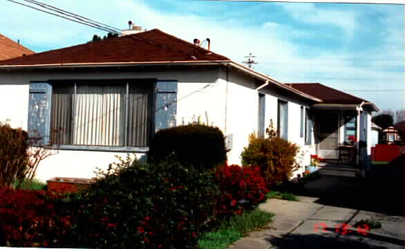 236 N Claremont St in San Mateo, CA - Building Photo - Building Photo