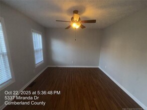 5337 Miranda Dr in Hope Mills, NC - Building Photo - Building Photo