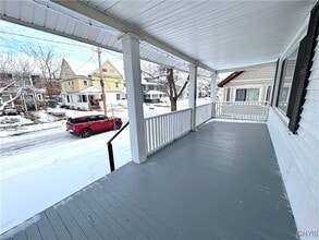 124 Curtis Pl in Auburn, NY - Building Photo - Building Photo