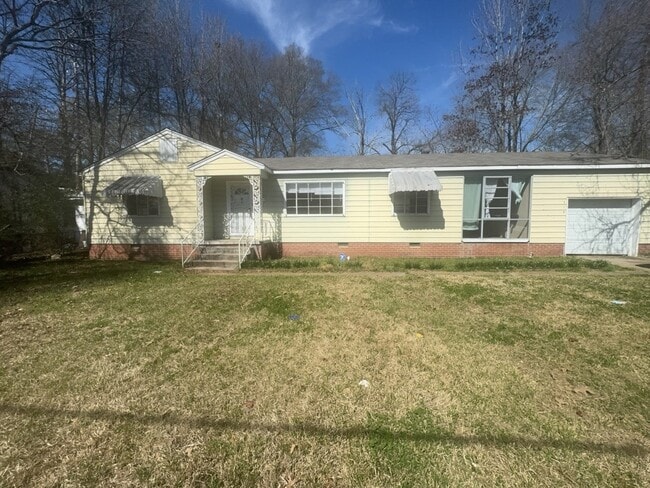 property at 316 Woody Dr