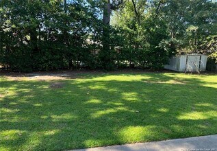 7085 Tollhouse Dr in Fayetteville, NC - Building Photo - Building Photo