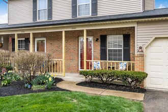 1202 Worthington Woods Blvd in Columbus, OH - Building Photo - Building Photo