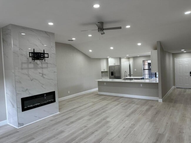 2415 Amber Hill Ln in Euless, TX - Building Photo - Building Photo