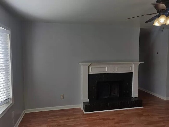 843 Garden Walk Blvd-Unit -A in Atlanta, GA - Building Photo - Building Photo