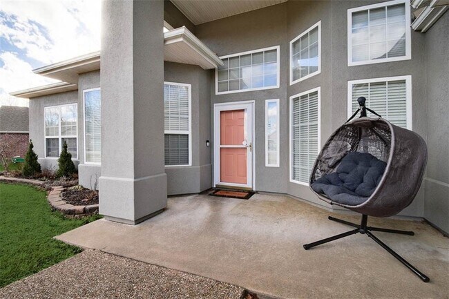 69 Witherby Dr in Bella Vista, AR - Building Photo - Building Photo
